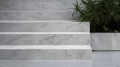 Ступени из гранита Colonial White (Колониал Вайт)